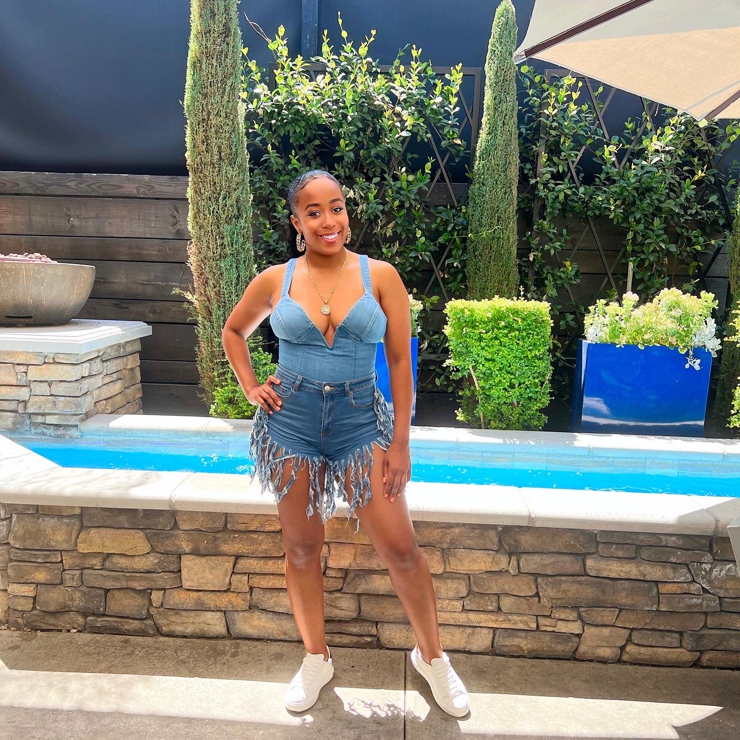 V NECK DENIM BODYSUIT