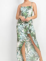 Load image into Gallery viewer, BEACH FRONT TWISTED MAXI DRESS
