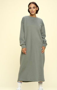 "REFLECT AND CHILL" MAXI SWEATER DRESS